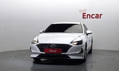 Hyundai Sonata 2020, 97607 км, за 7271.29 USD