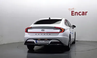 Hyundai Sonata 2020, 97607 км, за 7271.29 USD