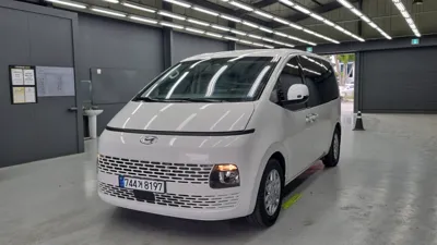 Hyundai Staria · 2022 год