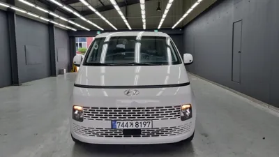 Hyundai Staria 2022, 56336 км, за 16279.38 USD