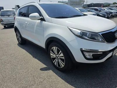 Kia Sportage 2015, 252808 км, за 2974.62 USD
