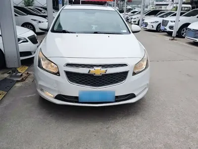 Chevrolet Cruze 2015, 87500 км, за 2559.59 USD