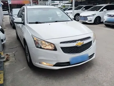 Chevrolet Cruze 2015, 87500 км, за 2559.59 USD