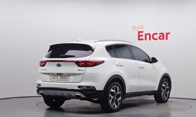 Kia Sportage 2019, 124124 км, за 8927.4 USD