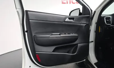 Kia Sportage 2019, 66088 км, за 8796.11 USD - фото 24