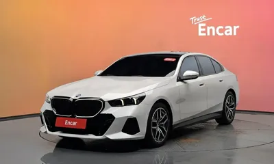BMW 5-Series · 2026 год