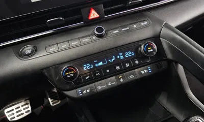 Hyundai Avante 2022, 70278 км, за 9933.77 USD - фото 17
