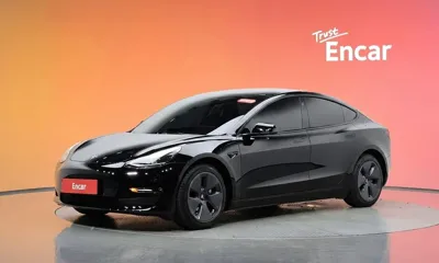 Tesla Model 3 · 2022 год