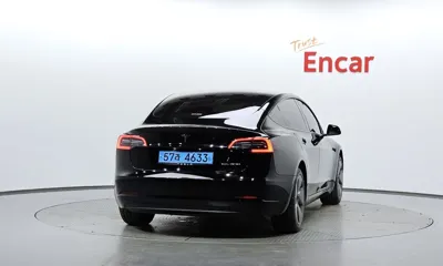Tesla Model 3 2022, 79261 км, за 22095.81 USD
