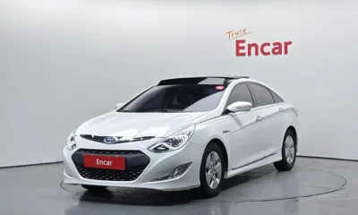 Hyundai Sonata · 2013 год