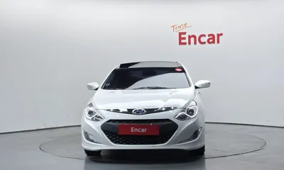 Hyundai Sonata 2013, 111534 км, за 3172.93 USD