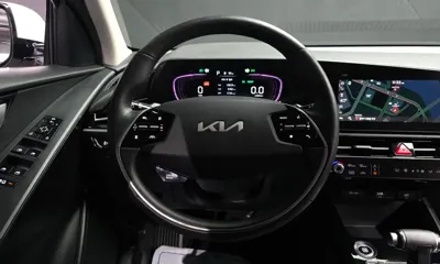 Kia Niro 2022, 132856 км, за 10394.59 USD - фото 13