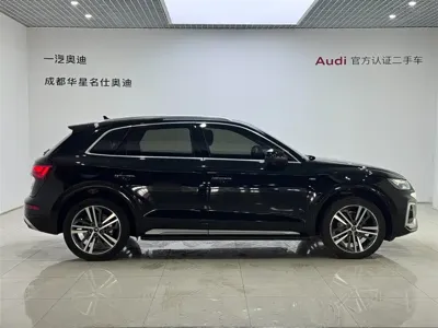 Audi Q5L 2023, 52800 км, за 26338.51 USD