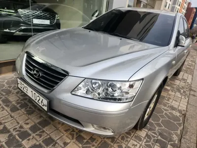 Hyundai Sonata · 2009 год