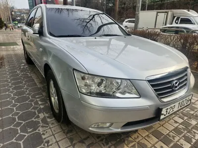 Hyundai Sonata 2009, 196452 км, за 1509.78 USD