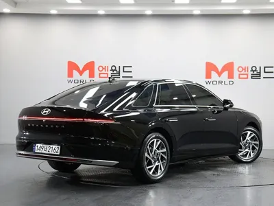 Hyundai Grandeur 2023, 45668 км, за 21337.52 USD