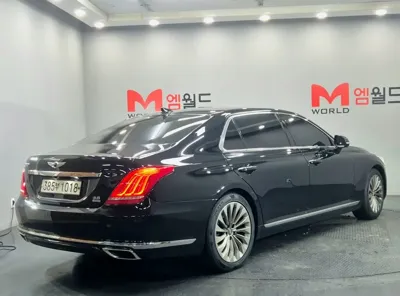 Genesis EQ900 2017, 178472 км, за 9846.4 USD