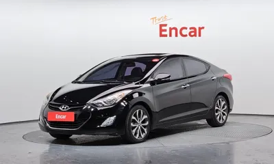 Hyundai Avante · 2013 год