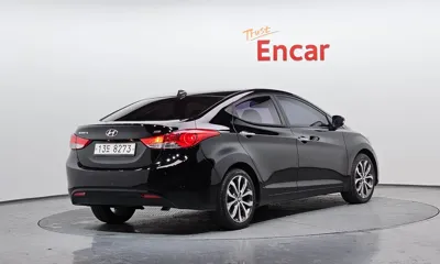 Hyundai Avante 2013, 86654 км, за 3898.25 USD