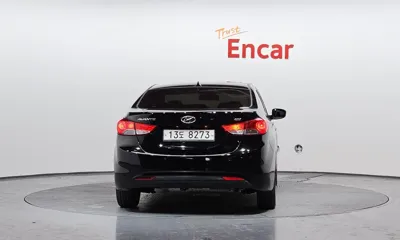 Hyundai Avante 2013, 86654 км, за 3898.25 USD