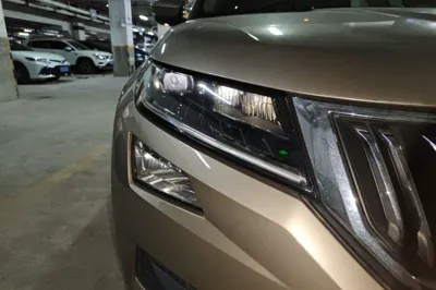 Skoda Kodiaq 2018, 142600 км, за 8633 USD - фото 7
