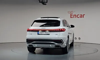 Audi Q5 2025, 1610 км, за 49510.88 USD