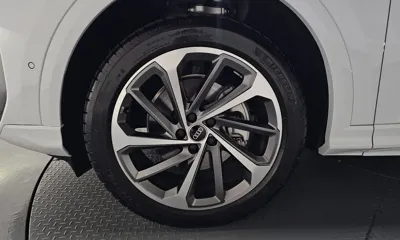 Audi Q5 2025, 1610 км, за 49510.88 USD