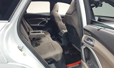 Audi Q5 2025, 1610 км, за 49166.34 USD - фото 11