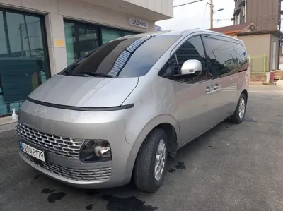 Hyundai Staria · 2025 год
