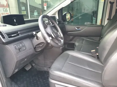 Hyundai Staria 2025, 75400 км, за 17329.66 USD - фото 7