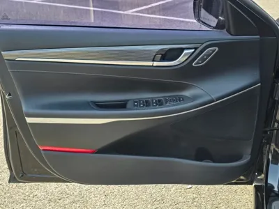 Hyundai Grandeur 2018, 58000 км, за 8467.9 USD - фото 9