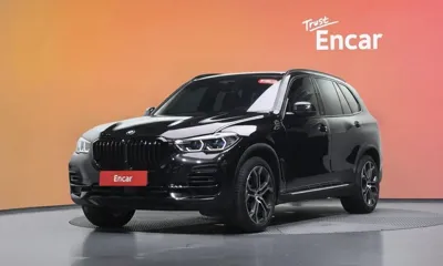 BMW X5 · 2022 год