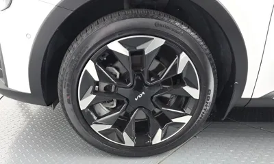 Kia Sorento 2024, 39843 км, за 22752.38 USD