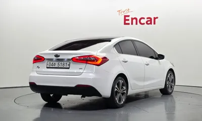Kia K3 2013, 97090 км, за 3843.65 USD