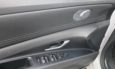 Hyundai Avante 2024, 35376 км, за 14047.53 USD - фото 29