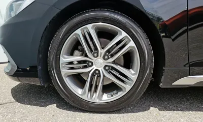 Hyundai Grandeur 2017, 104279 км, за 8013.03 USD