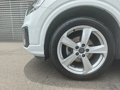 Audi Q2L 2019, 108200 км, за 8651.98 USD - фото 18