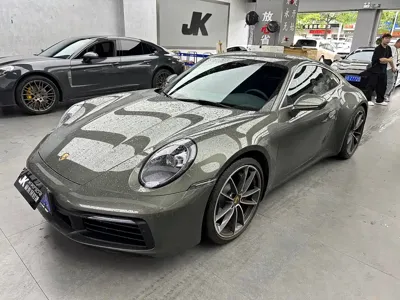 Porsche 911 · 2022 год