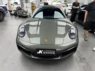 Porsche 911 2022, 11000 км, за 142433.97 USD