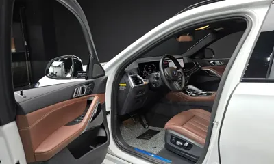 BMW X6 2024, 9776 км, за 73373.93 USD - фото 10