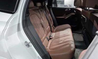 BMW X6 2024, 9776 км, за 73373.93 USD - фото 12