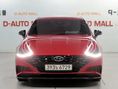 Hyundai Sonata 2021, 138000 км, за 10174.61 USD