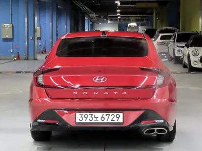 Hyundai Sonata 2021, 138000 км, за 10174.61 USD