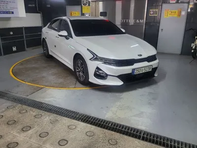Kia K5 2021, 125541 км, за 9183.41 USD - фото 13