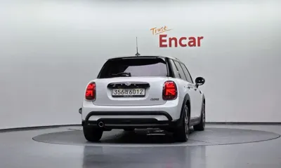 MINI Cooper 2023, 20680 км, за 15222.5 USD