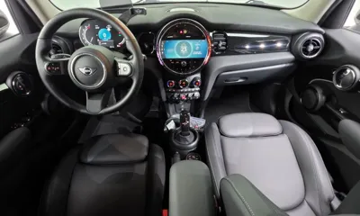 MINI Cooper 2023, 20680 км, за 15222.5 USD - фото 7