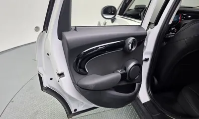 MINI Cooper 2023, 20680 км, за 15222.5 USD - фото 25