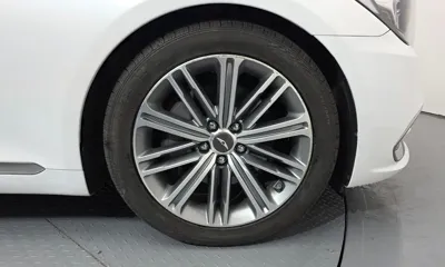 Genesis G80 2019, 215741 км, за 10336.08 USD