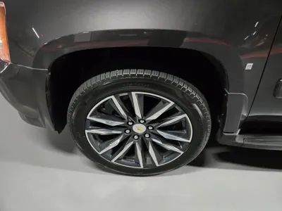 Chevrolet Tahoe 2010, 160000 км, за 12312.71 USD