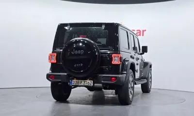 Jeep Wrangler 2021, 13801 км, за 28658 USD